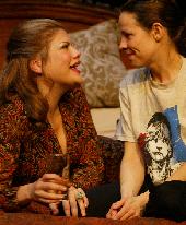 Kristen Johnston as Aunt Dan and  Lilli Taylor as Lemon