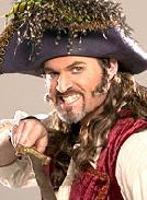 Marc Kudisch  as the Pirate King 